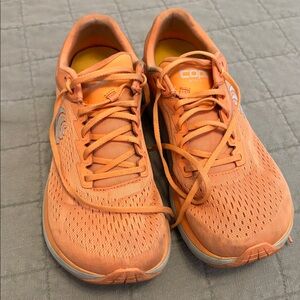 Topo Athletic Phantom 3 W 9.0